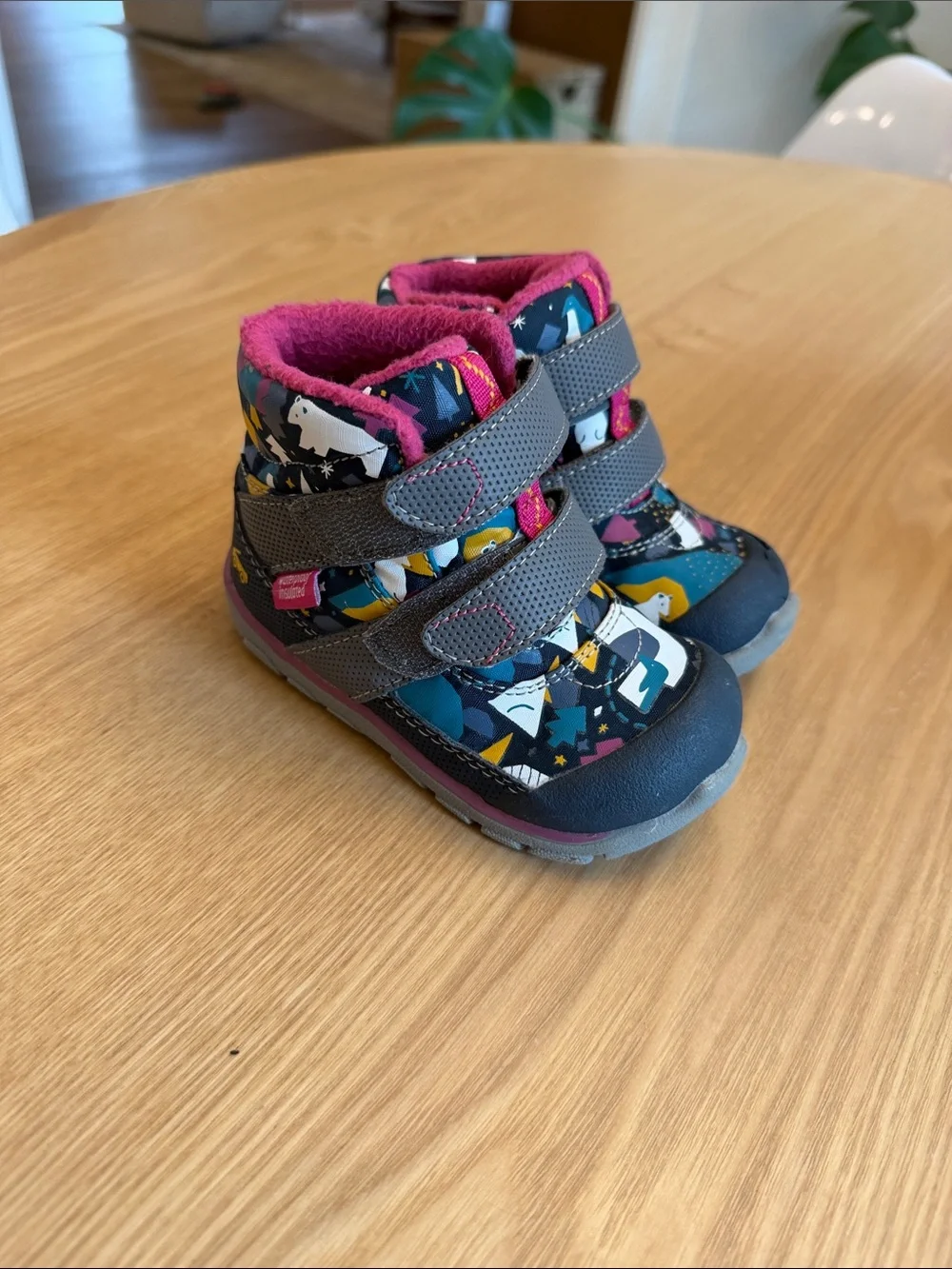 See Kai Run Navy and Pink Starry Kids Winter Boots Toddler 7